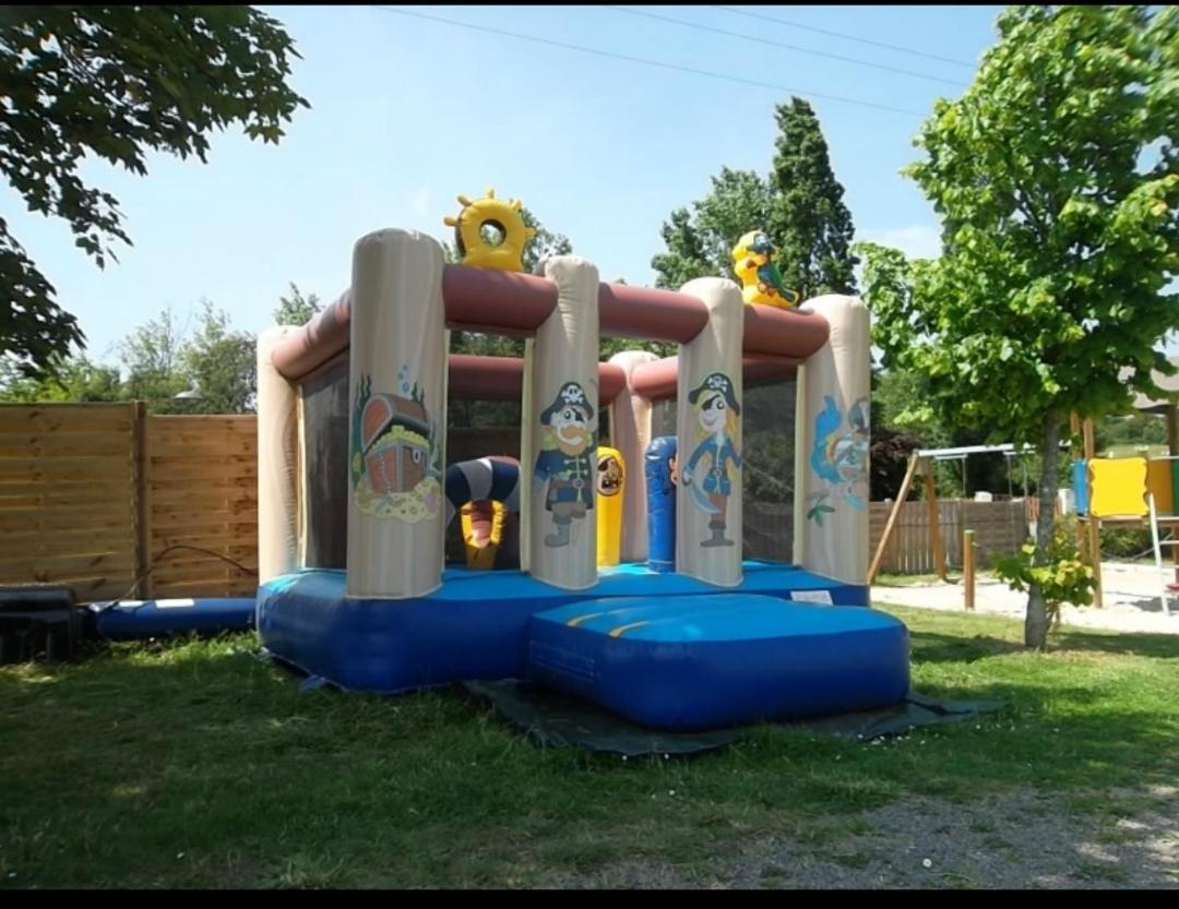 Avrillé Mobil-Home Le Petit Paradis Vendeen Camping 3 Etoiles 7Km Des Plages מראה חיצוני תמונה